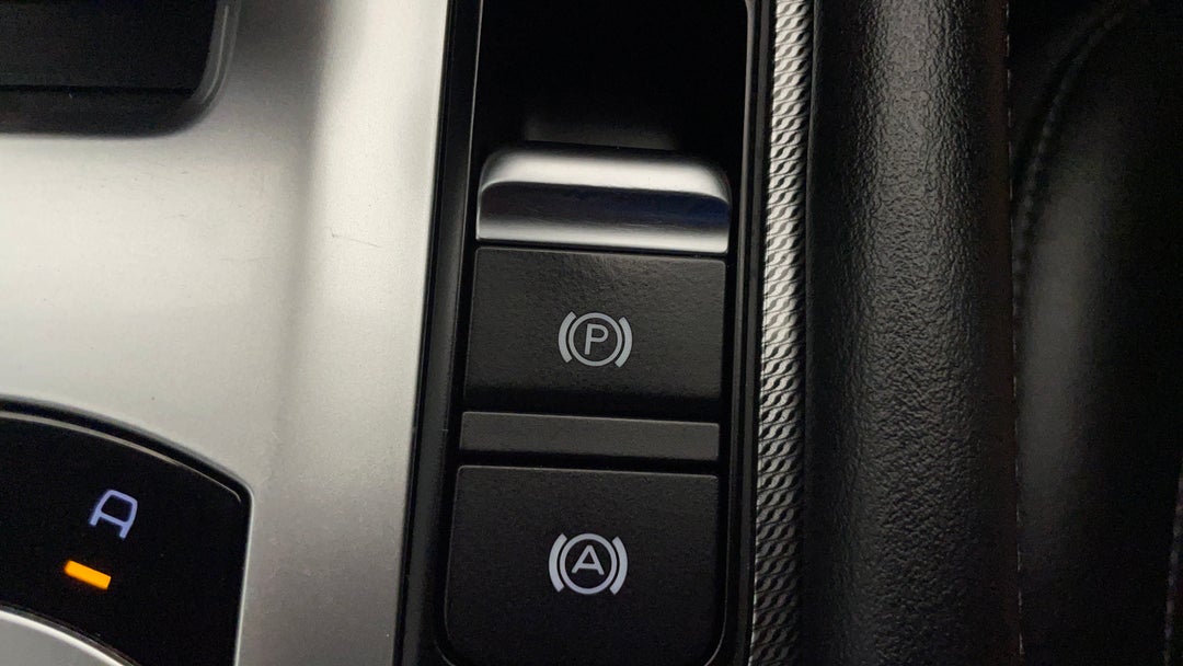 2022 GWM Ute Cannon-X (4x4), Automatic, 48582 km, Handbrake