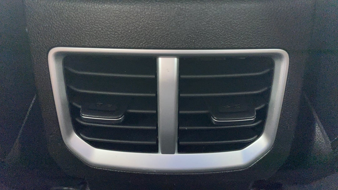 2022 GWM Ute Cannon-X (4x4), Automatic, 48582 km, Rear A/C Vent