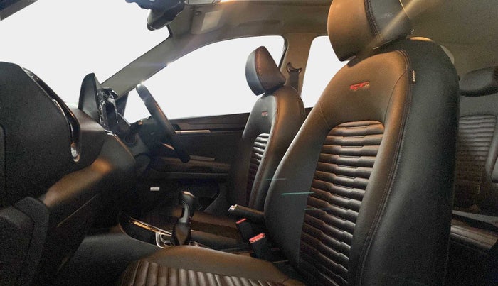 2020 KIA SONET GTX PLUS 1.0 IMT, Petrol, Manual, 48,383 km, Right Side Front Door Cabin