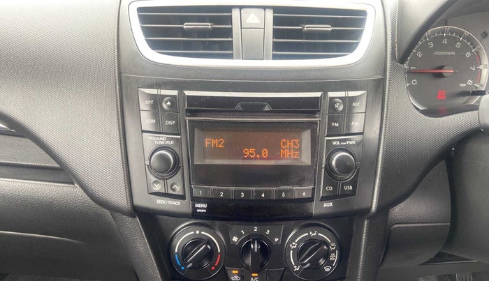 2015 Maruti Swift VXI, Petrol, Manual, 35,647 km, Air Conditioner
