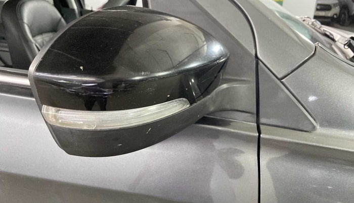 2021 Tata TIGOR XZ PLUS PETROL, Petrol, Manual, 40,663 km, Right rear-view mirror - Indicator light has minor damage