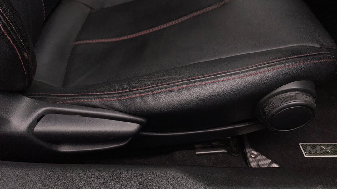 2015 Mazda MX-5 Gt, Manual, 48583 km, Drivers Side Adjustment Panel