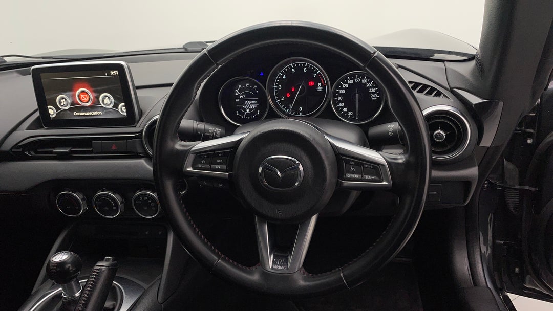 2015 Mazda MX-5 Gt, Manual, 48583 km, Steering Wheel Close-up