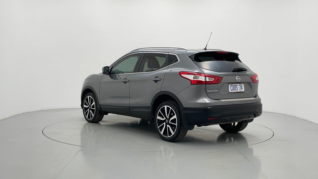 Left Back Diagonal (45- Degree) View