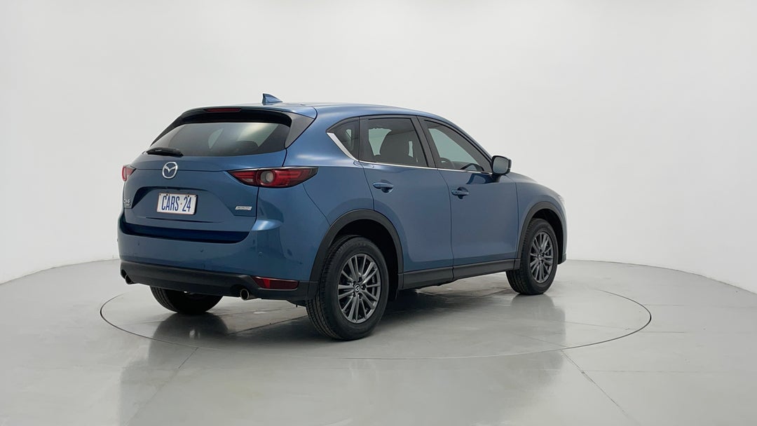 Right Back Diagonal (45- Degree) View