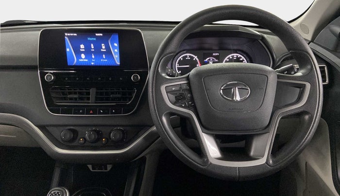 2022 Tata Safari XMA, Diesel, Automatic, 20,858 km, Steering Wheel Close Up