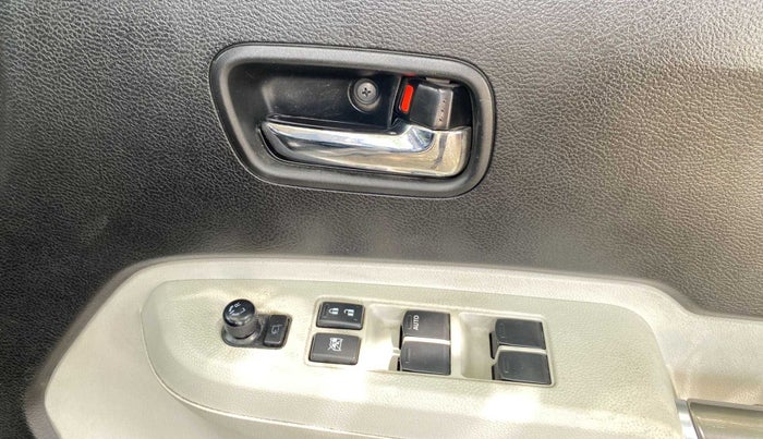 2018 Maruti IGNIS ZETA 1.2, Petrol, Manual, 96,986 km, Driver Side Door Panels Control