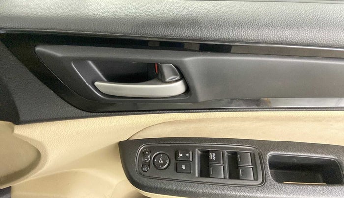 2018 Honda Amaze 1.5L I-DTEC S, Diesel, Manual, 60,199 km, Driver Side Door Panels Control