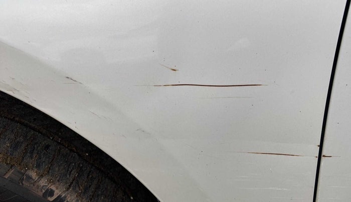 2012 Maruti Swift VDI, Diesel, Manual, 1,00,686 km, Left fender - Minor scratches