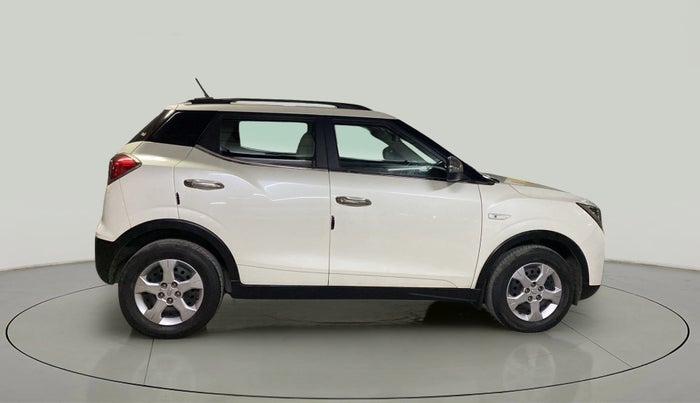2022 Mahindra XUV300 W6 1.5 DIESEL AMT, Diesel, Automatic, 13,439 km, Right Side View