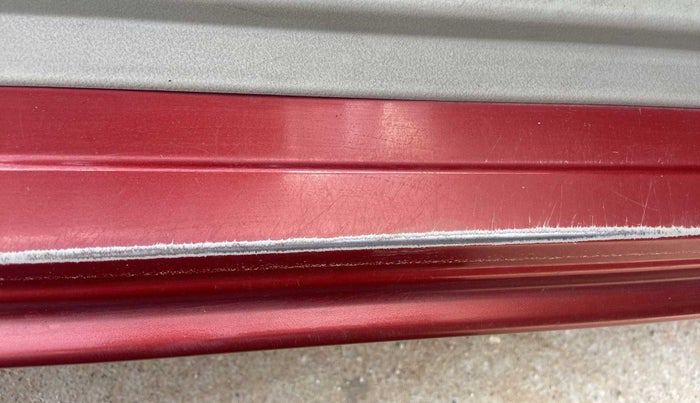 2016 Maruti Celerio VXI AMT, Petrol, Automatic, 1,38,175 km, Right running board - Minor scratches