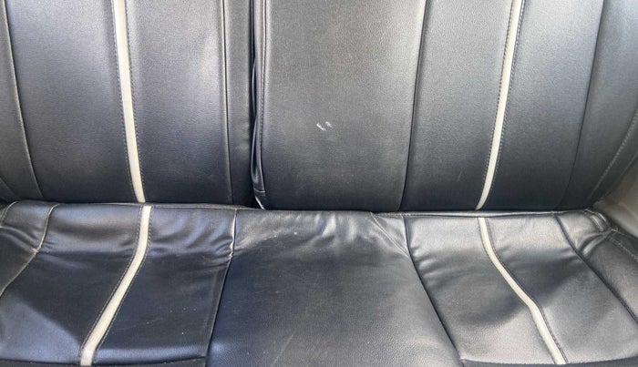 2016 Maruti Celerio VXI AMT, Petrol, Automatic, 1,38,175 km, Second-row left seat - Cover slightly stained