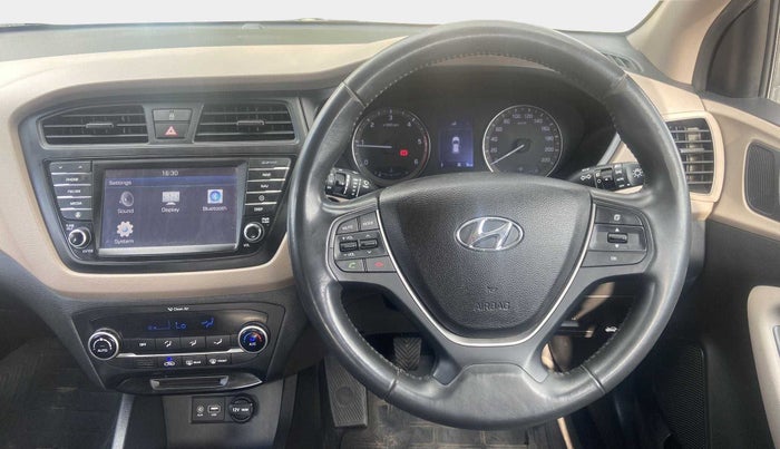 2016 Hyundai Elite i20 ASTA 1.4 CRDI (O), Diesel, Manual, 32,148 km, Steering Wheel Close Up