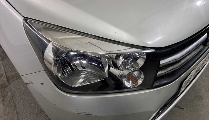 2016 Maruti Celerio ZXI, Petrol, Manual, 17,617 km, Right headlight - Minor scratches