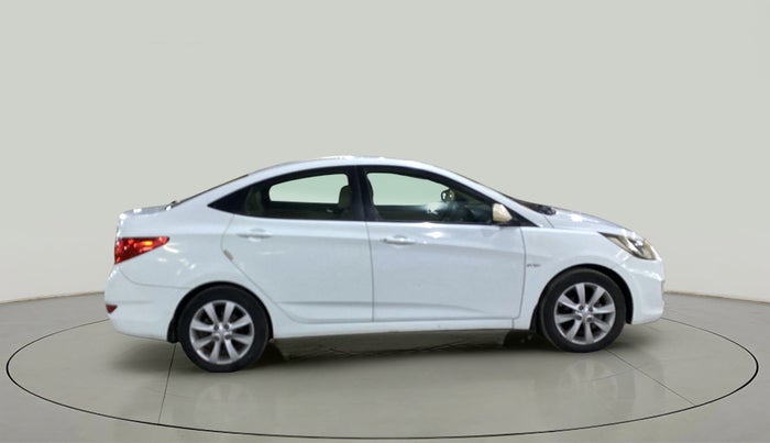 2012 Hyundai Verna FLUIDIC 1.6 VTVT SX, Petrol, Manual, 40,173 km, Right Side View