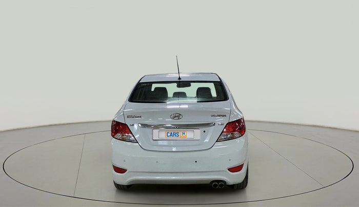 2012 Hyundai Verna FLUIDIC 1.6 VTVT SX, Petrol, Manual, 40,173 km, Back/Rear