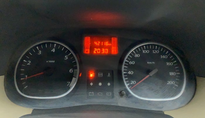 2014 Renault Duster RXL PETROL, Petrol, Manual, 42,115 km, Odometer Image