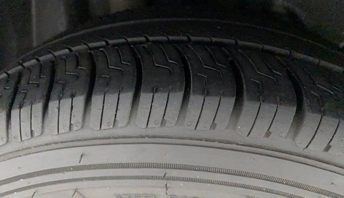 2019 Ford FREESTYLE AMBIENTE 1.5 DIESEL, Diesel, Manual, 83,898 km, Right Rear Tyre Tread