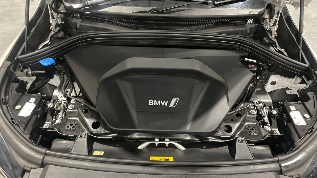 2024 BMW Ix1 Edrive20 Xline, Automatic, 46578 km, Open Bonnet (Engine)