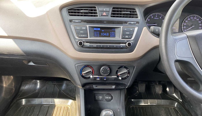2017 Hyundai Elite i20 MAGNA 1.2, Petrol, Manual, 42,120 km, Air Conditioner