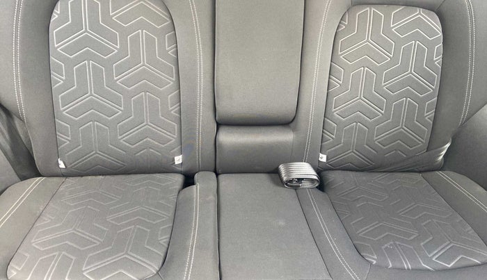 2020 Tata NEXON XZA PLUS PETROL, Petrol, Automatic, 21,925 km, Second-row left seat - Cover slightly stained