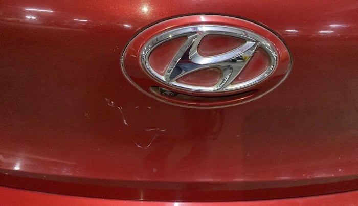 2018 Hyundai Grand i10 SPORTZ (O) AT 1.2 KAPPA VTVT, Petrol, Automatic, 23,569 km, Dicky (Boot door) - Minor scratches