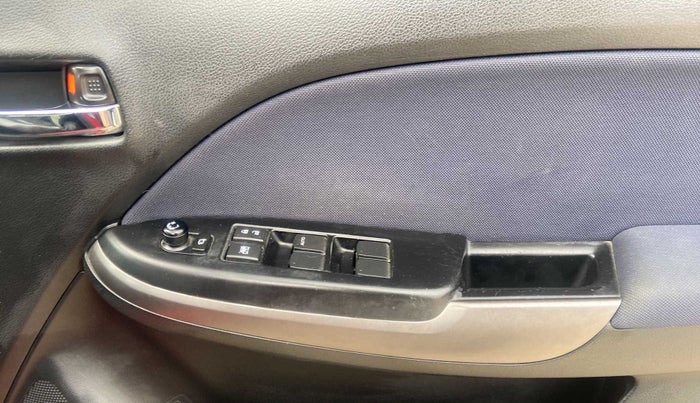2020 Toyota Glanza G, Petrol, Manual, 63,825 km, Driver Side Door Panels Control