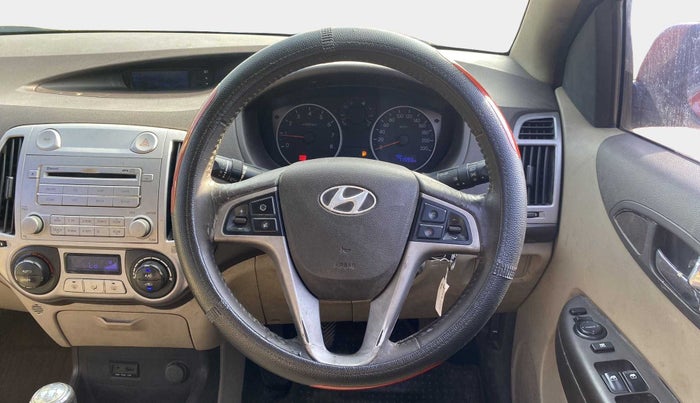 2011 Hyundai i20 SPORTZ 1.2, Petrol, Manual, 71,747 km, Steering Wheel Close Up