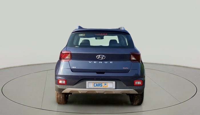 2022 Hyundai VENUE SX 1.0 TURBO, Petrol, Manual, 4,068 km, Back/Rear