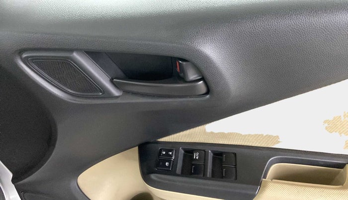 2017 Honda City 1.5L I-VTEC SV, Petrol, Manual, 65,468 km, Driver Side Door Panels Control