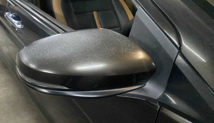 2015 Honda City 1.5L I-VTEC V MT, Petrol, Manual, 77,990 km, Right rear-view mirror - Minor scratches