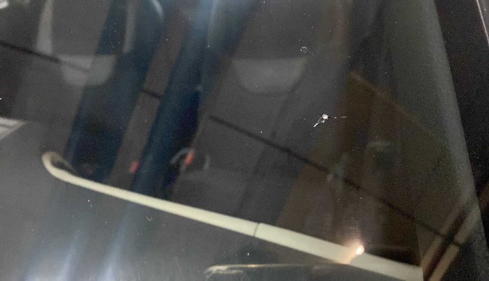 2021 Maruti New Wagon-R LXI CNG (O) 1.0, CNG, Manual, 73,391 km, Front windshield - Minor spot on windshield