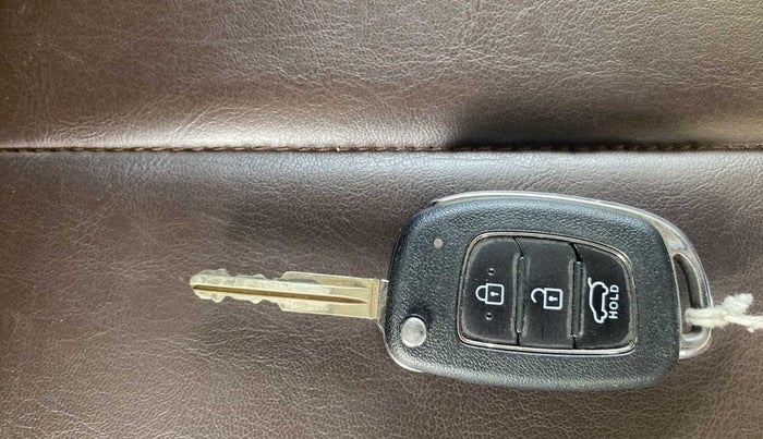 2019 Hyundai Elite i20 SPORTZ PLUS 1.2, Petrol, Manual, 13,935 km, Key Close Up