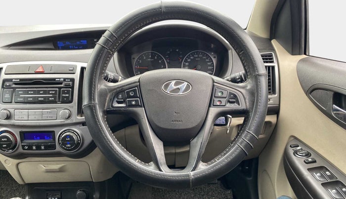 2014 Hyundai i20 SPORTZ 1.2, Petrol, Manual, 57,875 km, Steering Wheel Close Up