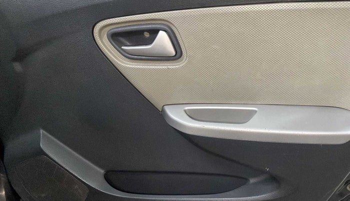 2015 Maruti Alto K10 VXI, Petrol, Manual, 53,832 km, Driver Side Door Panels Control