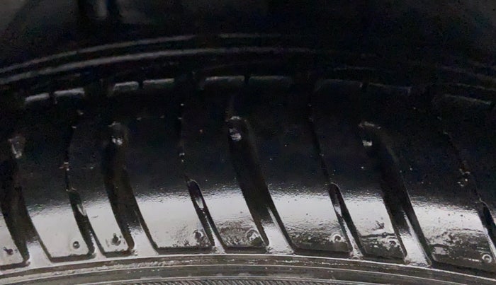 2018 Ford Figo Aspire 1.5 TREND DIESEL, Diesel, Manual, 48,553 km, Right Front Tyre Tread