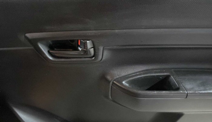 2020 Maruti S PRESSO VXI+, Petrol, Manual, 23,973 km, Driver Side Door Panels Control