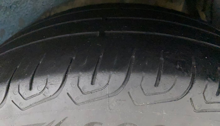 2017 Maruti IGNIS ZETA 1.2 AMT, Petrol, Automatic, 88,712 km, Left Rear Tyre Tread
