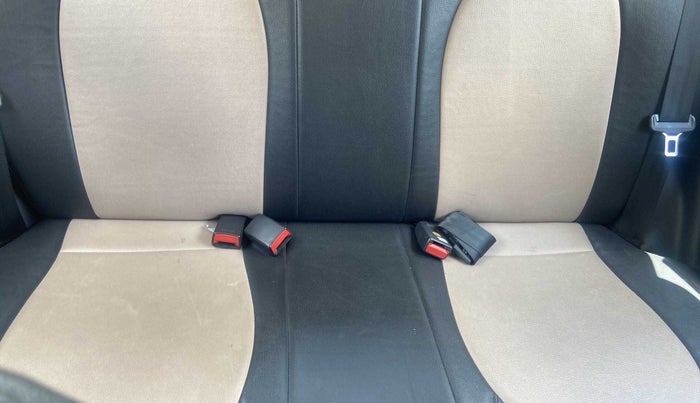 2018 Hyundai Grand i10 MAGNA 1.2 KAPPA VTVT, Petrol, Manual, 23,378 km, Second-row left seat - Cover slightly stained