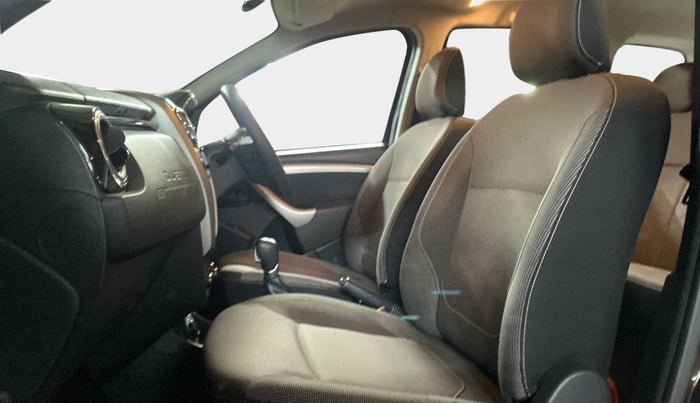 2019 Renault Duster RXS OPT CVT, Petrol, Automatic, 31,372 km, Right Side Front Door Cabin
