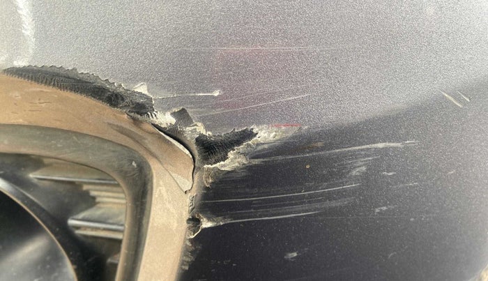 2016 Maruti Ciaz ZXI+ AT, Petrol, Automatic, 1,15,599 km, Front bumper - Minor scratches