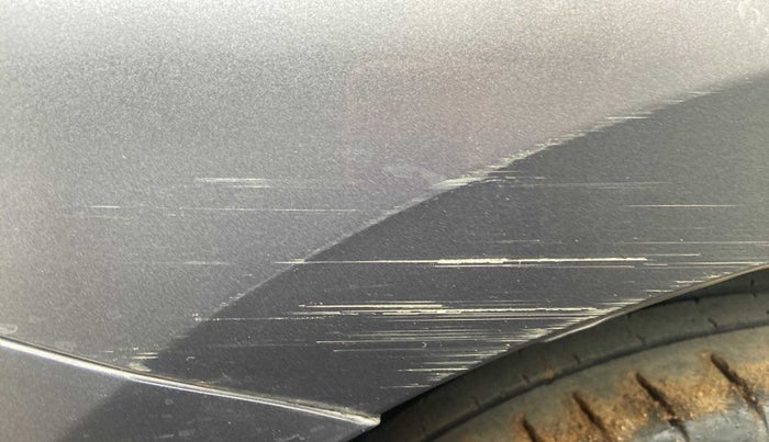 2016 Maruti Ciaz ZXI+ AT, Petrol, Automatic, 1,15,599 km, Right quarter panel - Minor scratches