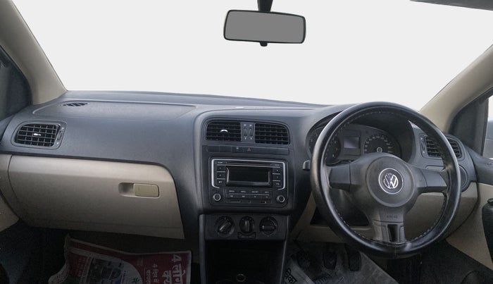 2014 Volkswagen Polo COMFORTLINE 1.2L, Petrol, Manual, 62,761 km, Dashboard
