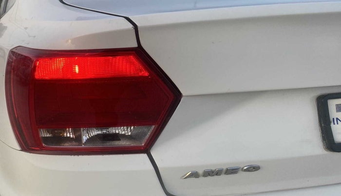 2017 Volkswagen Ameo HIGHLINE1.2L, Petrol, Manual, 92,721 km, Left tail light - Reverse gear light not functional