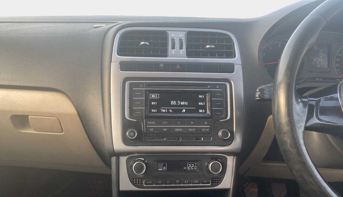 2017 Volkswagen Ameo HIGHLINE1.2L, Petrol, Manual, 92,721 km, Air Conditioner