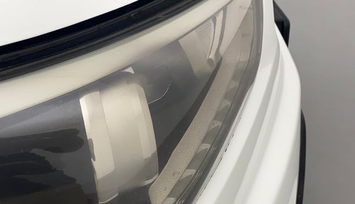 2016 Hyundai Creta SX PLUS AT 1.6 DIESEL, Diesel, Automatic, 65,725 km, Right headlight - Faded