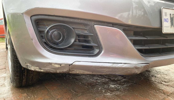 2016 Maruti Ciaz VXI, Petrol, Manual, 46,363 km, Front bumper - Paint has minor damage