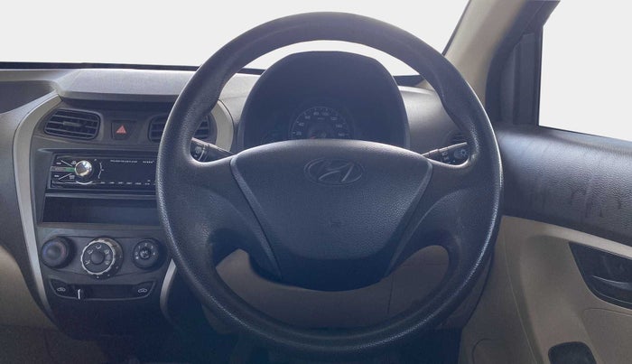 2015 Hyundai Eon ERA +, Petrol, Manual, 87,690 km, Steering Wheel Close Up
