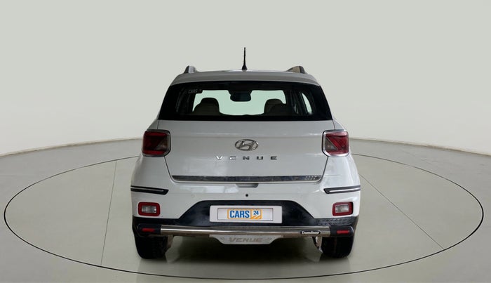 2020 Hyundai VENUE S 1.2, Petrol, Manual, 32,655 km, Back/Rear