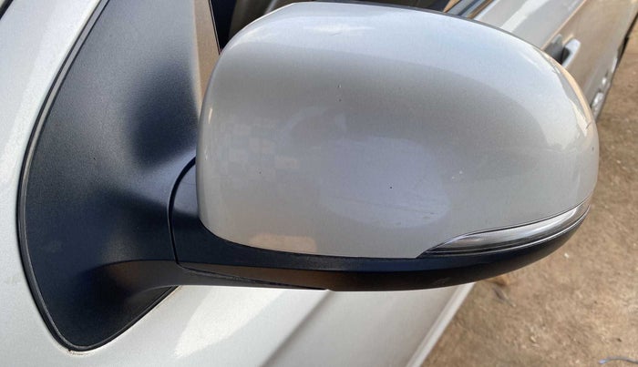 2013 Hyundai i20 MAGNA (O) 1.2, Petrol, Manual, 69,227 km, Left rear-view mirror - Mirror movement not proper